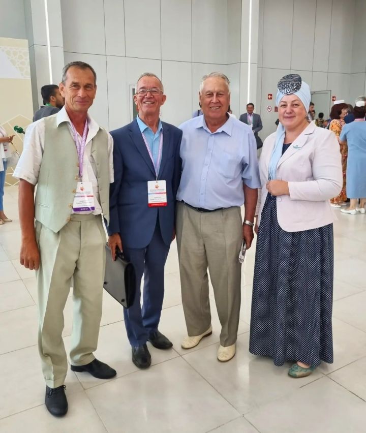 Казанда Бөтендөнья татар конгрессының VIII съезды бара